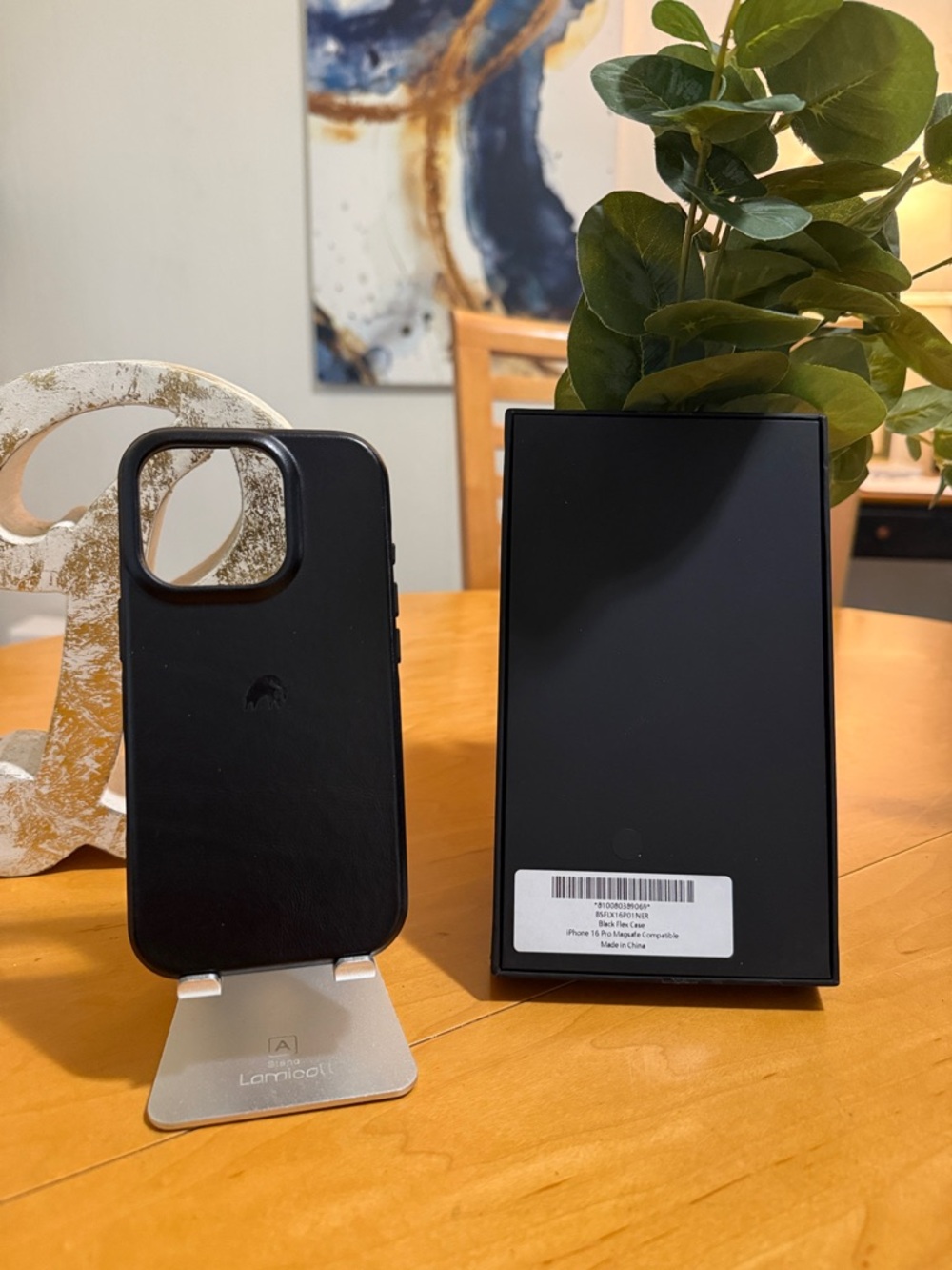 Bullstrap iPhone 16 Pro Flex Case- Black